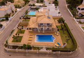 Stunning Villa V3+1 - Sesmarias/ Albufeira
