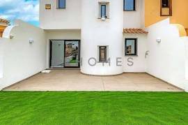 Terraced house in Amarilla Golf, Golf Del Sur