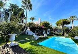 Detached House for Sale in Calle Alcalá s/n, Marbella