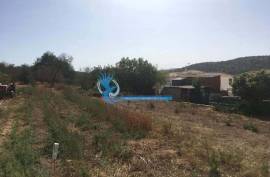 Land located in Almeijoafras- Paderne