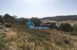 Land located in Almeijoafras- Paderne