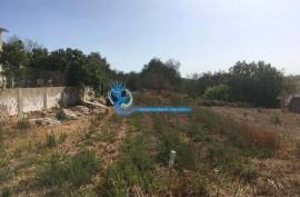 Land located in Almeijoafras- Paderne