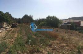 Land located in Almeijoafras- Paderne
