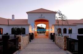 Pine Cliffs Residence - Luxury T2 Apartments