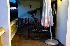 4 +1 Bedroom house for sale in Albufeira