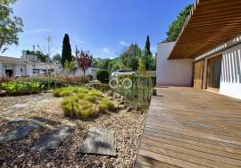 Exceptionally Unique  property with sea views  plus Contemporary 130m2 Annex