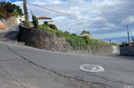 Building Land - Santo António, with sea view