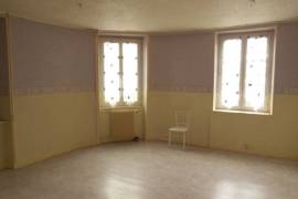 Town House in Good Order with Potential