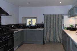 €299900 - Beautiful Detached 4 Bedroomed Stone Property