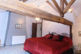 €299900 - Beautiful Detached 4 Bedroomed Stone Property
