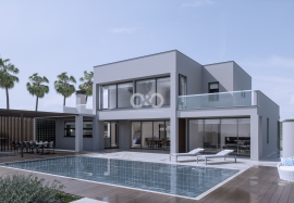 4 bedroom villa under renovation