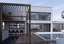 4 bedroom villa under renovation