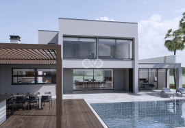 4 bedroom villa under renovation