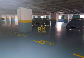 Parking in the Anadia Building