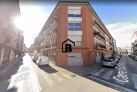 Wonderful duplex with terrace of 70 m2 in the southern Eixample of Girona