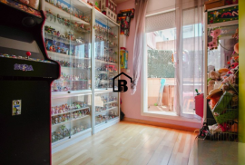 Wonderful duplex with terrace of 70 m2 in the southern Eixample of Girona