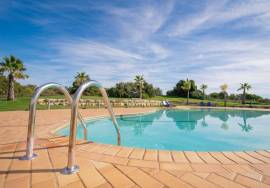 T1 Duplex Apartment - Gramacho Residences