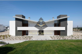 2 Studio Apartments - Golf Resort in Obidos