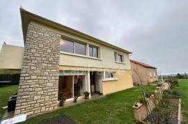 Dpt Dordogne (24), à vendre GENIS maison P5 de 113,78 m² - Terrain de 8 228,00 m²