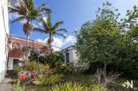 6 bedroom villa in Estreito da Calheta