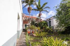 6 bedroom villa in Estreito da Calheta
