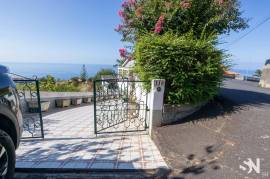 6 bedroom villa in Estreito da Calheta