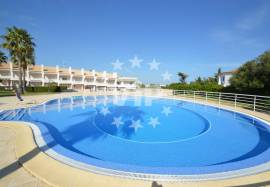 2 Bedroom Villa, Albufeira, Patroves - Pool and Garden