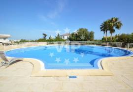 2 Bedroom Villa, Albufeira, Patroves - Pool and Garden