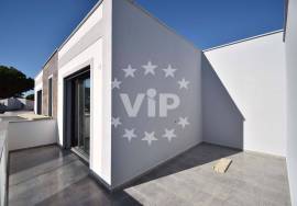 ALBUFEIRA- NEW SEMI-DETACHED 3 BEDROOM HOUSE