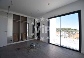 ALBUFEIRA- NEW SEMI-DETACHED 3 BEDROOM HOUSE