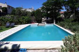 Property With 3 Independent Parts With Pool And Views