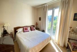 Detached Villa With Large Garden