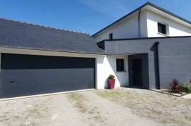 Contemporary Detached House