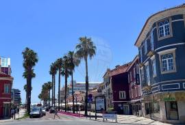 REAL RIGHTS OF PERIODIC HOUSING
Magnificent opportunity to become the owner of a week's holiday in one of the best hotels in Cascais, where you can enjoy the sun, the sea and the sound of the waves at any time of the day