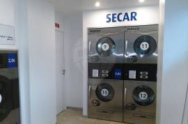 LINDA-A-VELHA LAUNDRY ROOM
Laundry transfer fully equipped and ready to work in Linda-a-Velha