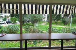 JUNQUERO LAUNDRY ROOM
Looking for new business?
Want to extend what you already have?
Transfer laundry fully equipped and ready to work in a very nice neighborhood on the wall