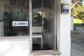 JUNQUERO LAUNDRY ROOM
Looking for new business?
Want to extend what you already have?
Transfer laundry fully equipped and ready to work in a very nice neighborhood on the wall