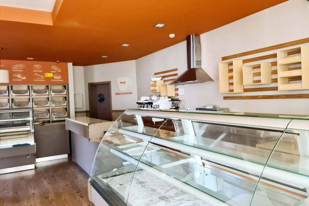 Commercial property Santa Maria da Feira