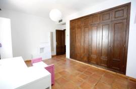 Luxury 4 Bed House For Sale in Marbella Spain Luxury 4 Bed House For Sale in Marbella Spain