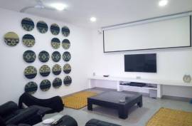 Stunning 5 Bed Villa For Sale in Manglaralto Montanita