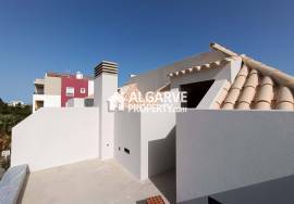 2 Bedroom Semi-Detached House Overlooking the Ria Formosa, Tavira