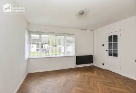 2 bedroom, Bungalow for sale