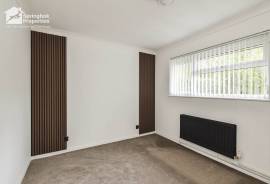 2 bedroom, Bungalow for sale