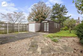 3 bedroom, Detached bungalow for sale