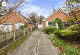 3 bedroom, Detached bungalow for sale
