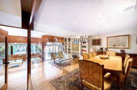 Villa for sale with private pool in Nueva España, Madrid