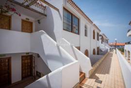 2 Bedroom Apartment in Las Bouganvillas Complex For Sale In Torviscas LP23839