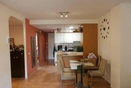 2 Bedroom Apartment For Sale In Playa Paraiso LP23841