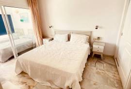 1 Bedroom Apartment In Altamira complex For Sale In Bahia Del Duque LP13173