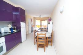 2 Bedroom Apartment in Achacay Complex For Sale In Los Cristianos LP23850